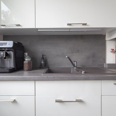 Exclusive 2-Room-City-Apartment - Contactless Check-In Hannover Buitenkant foto