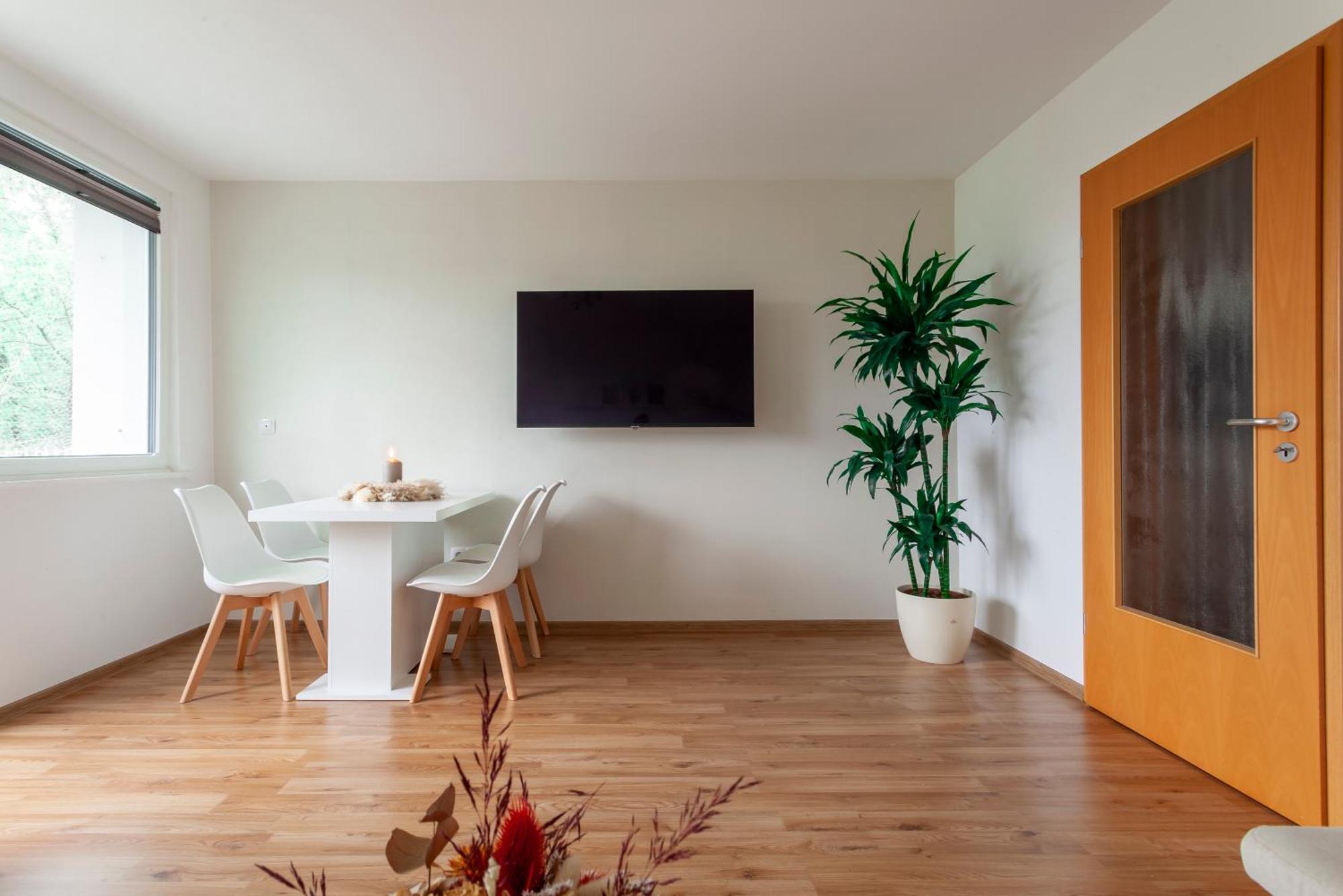Exclusive 2-Room-City-Apartment - Contactless Check-In Hannover Buitenkant foto